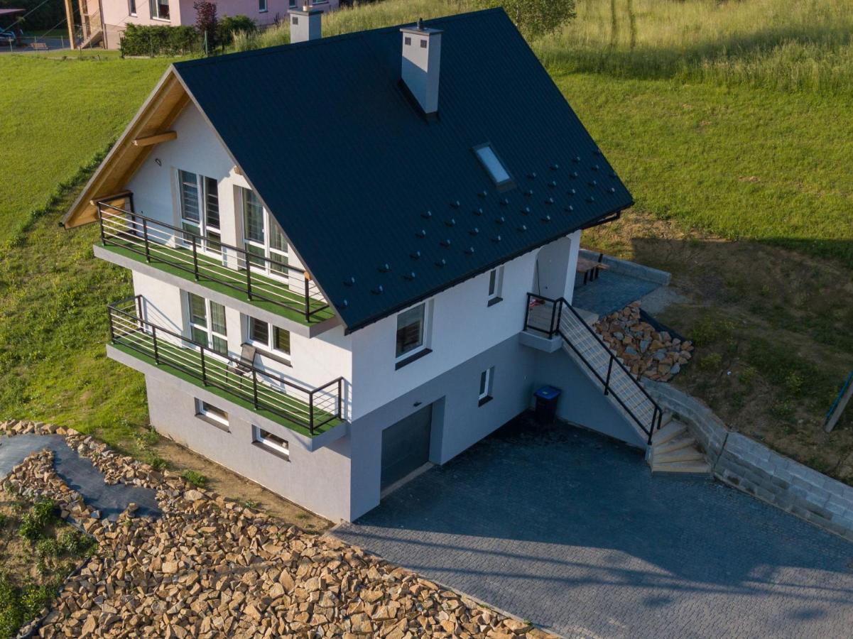 Villa Dom Nad Uhercami Uherce Mineralne